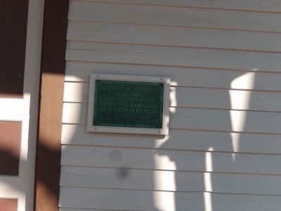 Leedsville Schoolhouse Plaque image. Click for full size.