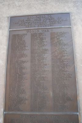 Glenfield War Memorial - World War II Marker image. Click for full size.