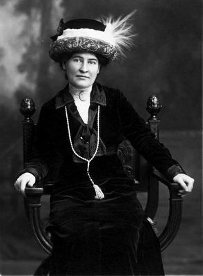 Willa Cather (18731947) image. Click for full size.