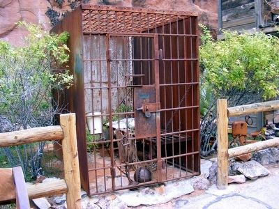 Hole N” The Rock-Jail cell image. Click for full size.