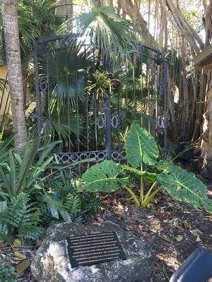 McKee Jungle Garden Gates image. Click for full size.