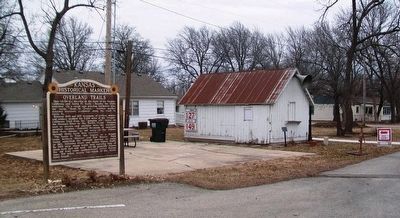 Overland Trails Marker image. Click for full size.