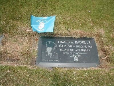 Edward A. Devore, Jr. Medal of Honor Recipient image. Click for full size.