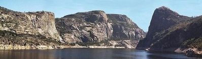Modern photograph of Hetch Hetchy Valley image. Click for full size.