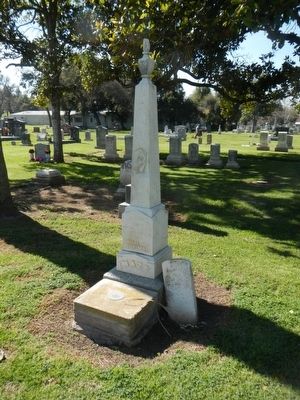 Montgomery Maze Grave and Marker. Click for full size. Montgomery Maze Grave and Marker image. Click for full size.