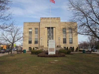 Northward - Memorial & Municipal Building image. Click for full size.