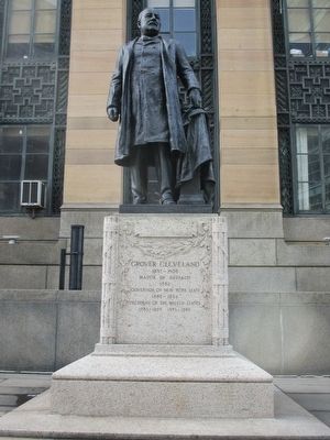 Grover Cleveland Statue image. Click for full size.