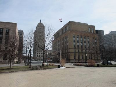 Marker in Niagara Square at Court Street image. Click for full size.