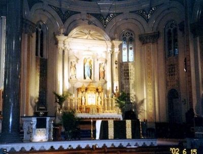 St. Mary's Church-Main Altar image. Click for full size.