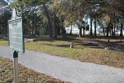 Oaklands/Woodlawn Cemetery Marker looking northwest. image. Click for full size.