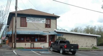 The Willow Creek Inn (AKA Willowbrook Ale House) Building. Click for full size. The Willow Creek Inn (AKA Willowbrook Ale House) Building image. Click for full size.