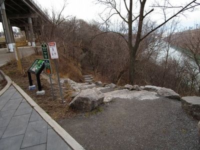 Marker & Stairs image. Click for full size.