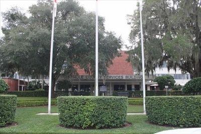 Early Hospitals in Sanford Marker in front of government offices image. Click for full size.