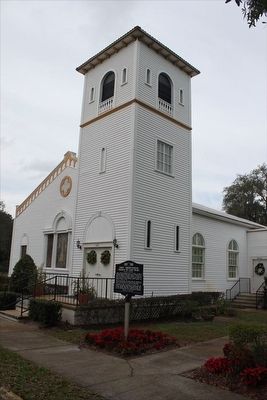 First Presbyterian Church of Lake Mary Marker with church building. Click for full size. First Presbyterian Church of Lake Mary Marker with church building image. Click for full size.