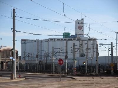 General Mills Grain Elevator. Click for full size. General Mills Grain Elevator image. Click for full size.