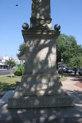 Confederate Monument to those who fought in the Battle of Marianna image. Click for full size.