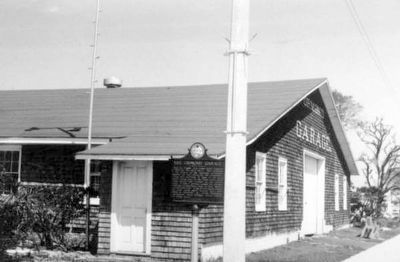 The Ormond Garage and marker c. 1970 image. Click for full size.
