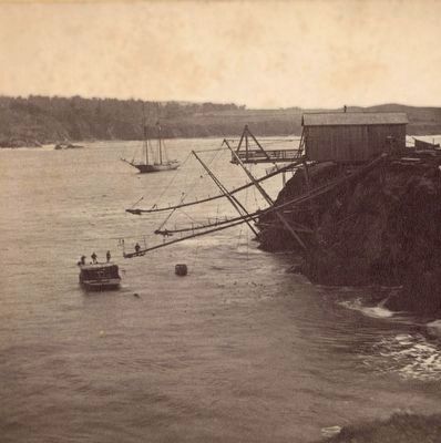 Boom and cable rigging in Mendocino Harbor. Click for full size. Boom and cable rigging in Mendocino Harbor image. Click for full size.