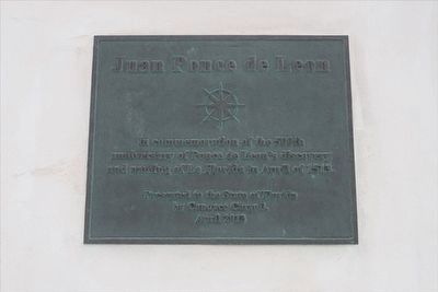 Ponce de Leon statue plaque image. Click for full size.