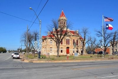 Throckmorton County Courthouse. Click for full size. Throckmorton County Courthouse image. Click for full size.