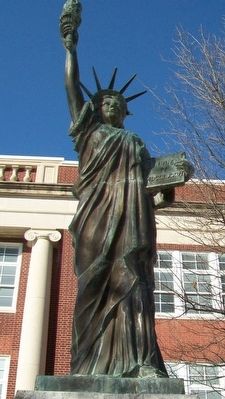 Replica of the Statue of Liberty. Click for full size. Replica of the Statue of Liberty image. Click for full size.