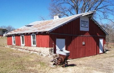 Barn and Marker image. Click for full size.