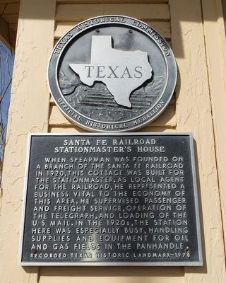 Santa Fe Railroad Stationmaster's House Marker image. Click for full size.
