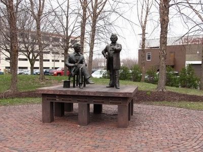 Lincoln - Douglas Sculpture in Debate Square image. Click for full size.