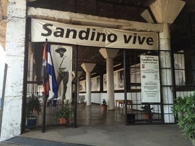 Permanent exhibition on Sandino at Lomas de Tiscapa image. Click for full size.