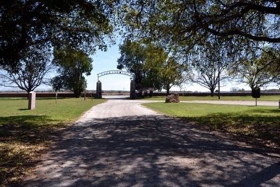 Marker Near Entrance to Fort Belknap Park. Click for full size. Marker Near Entrance to Fort Belknap Park image. Click for full size.