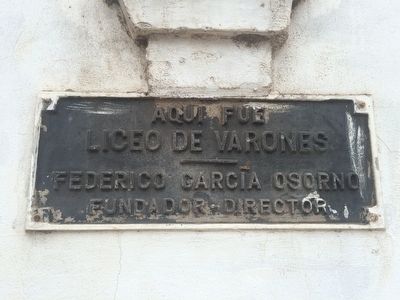 Liceo de Varones Marker image. Click for full size.