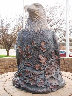 "Branches Of Honor" Veterans Memorial Eagle image. Click for full size.