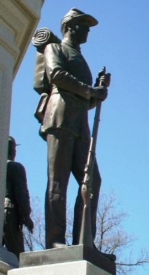 Civil War and Spanish-American War Soldiers Monument image. Click for full size.