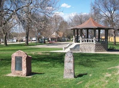 World Wars Memorial Marker. Click for full size. World Wars Memorial Marker image. Click for full size.