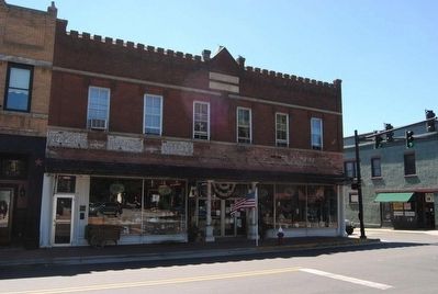 Site of Dearing's Three-Story Building. Click for full size. Site of Dearing's Three-Story Building image. Click for full size.