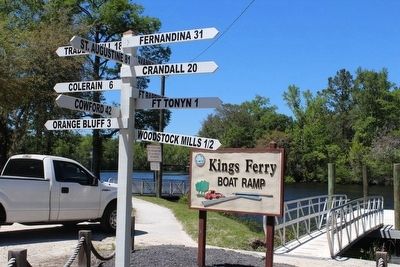 Kings Ferry directional sign image. Click for full size.