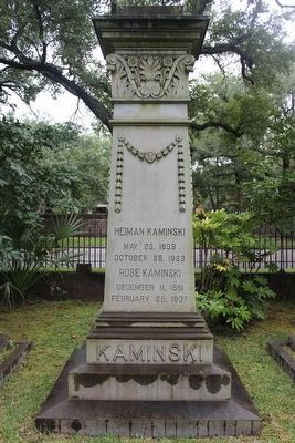 Heiman Kaminski grave image. Click for full size.