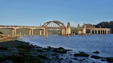 Siuslaw River Bridge (<i>west view at sunset</i>) image. Click for full size.