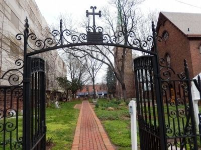 Christ Church Cemetery Entrance image. Click for full size.