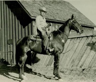 Harry Rowell image. Click for full size.