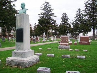 Erwin E. Wood Monument image. Click for full size.