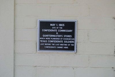 Site of the Confederate Commissary & Quartermaster's Stores Marker image. Click for full size.