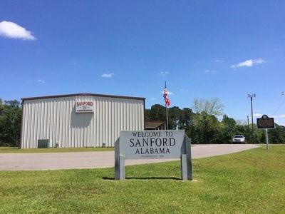 Town of Sanford Volunteer Fire Department & Town welcome sign. image. Click for full size.