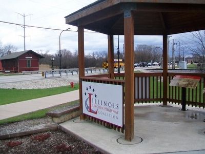 The Lincoln Highway Marker Kiosk in Settlers' Park image. Click for full size.