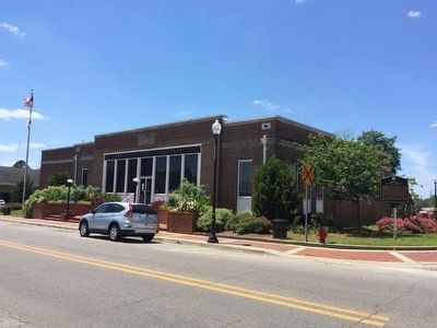 Andalusia Public Library image. Click for full size.