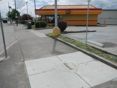 The Avenue Marker image. Click for full size.