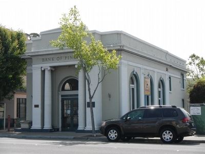 Bank of Pinole image. Click for full size.