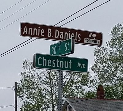 Annie B. Daniels Way (Honorary) image. Click for full size.
