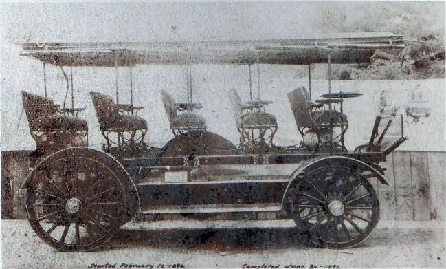 The Harris Bus image. Click for full size.