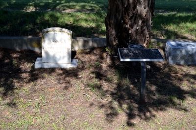 Marker and Grave of Emma Daugherty Banister image. Click for full size.